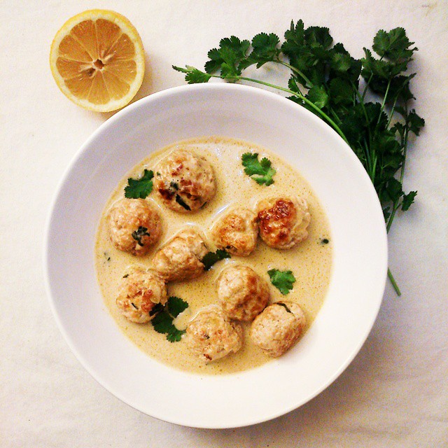 Boulettes de dinde à la citronnelle et sauce coco & citron